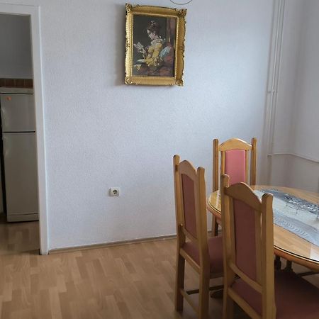 Trosoban Stan U Zenici Apartment Zenica Bagian luar foto