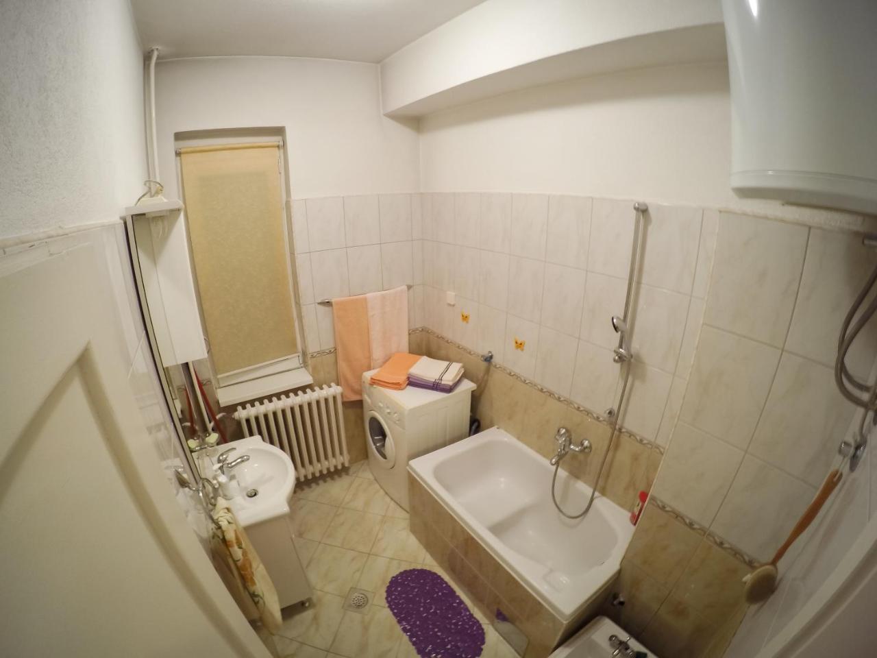 Trosoban Stan U Zenici Apartment Zenica Bagian luar foto