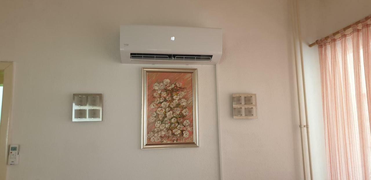 Trosoban Stan U Zenici Apartment Zenica Bagian luar foto
